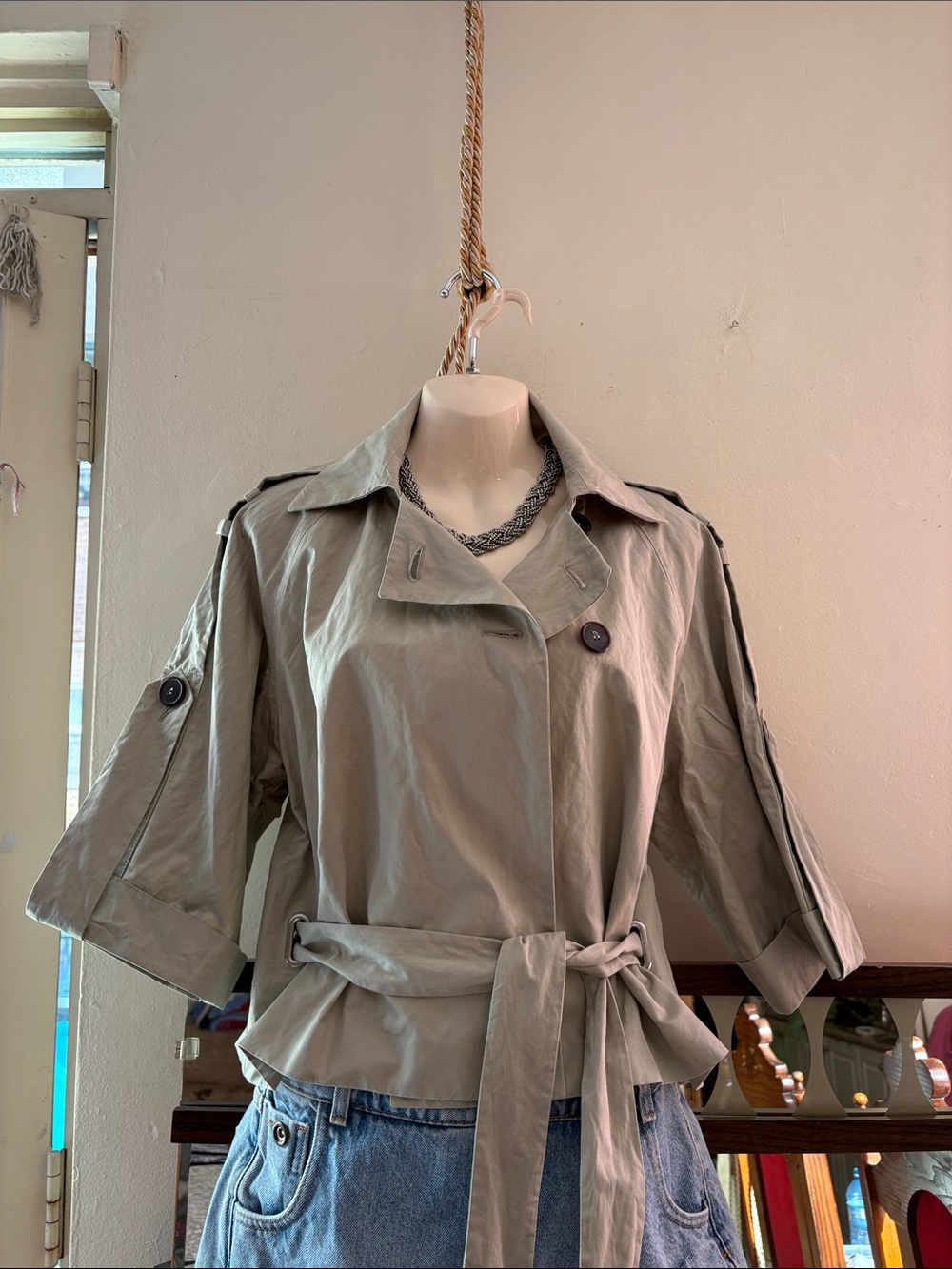 STRENESSE Olive Short Trench Coat with Waist Tie. Cotton